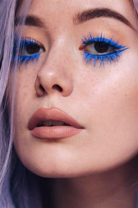 Trashy Y2K Makeup Looks for a Throwback Vibe! | 2000 style makeup, 2000
