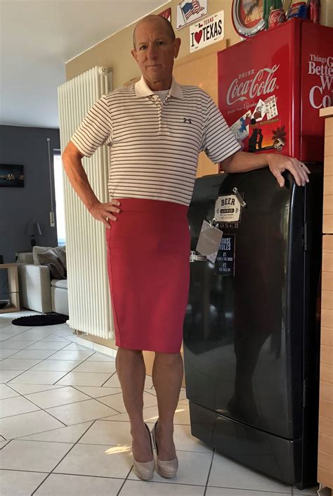 Men Wearing Skirts, Men In Heels, Tranny, Bette, Real Man, Handsome Men