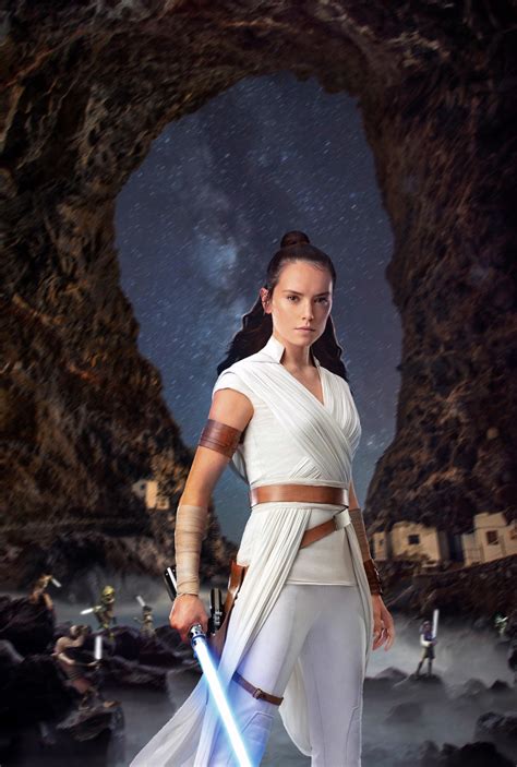 I really hope Daisy Ridley can return to Star Wars some day and give