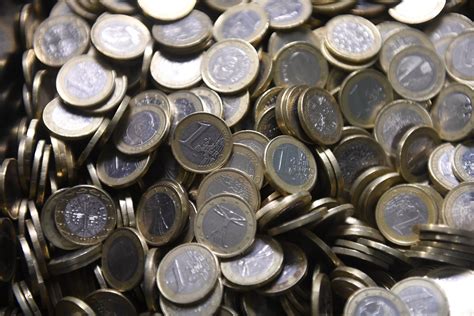 lies  global capitalism newsweek