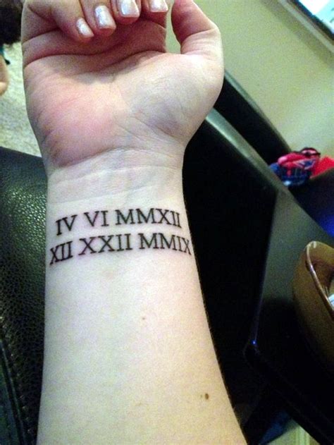 40 Cool And Classic Roman Numerals Tattoo To Get This Year – Bored Art