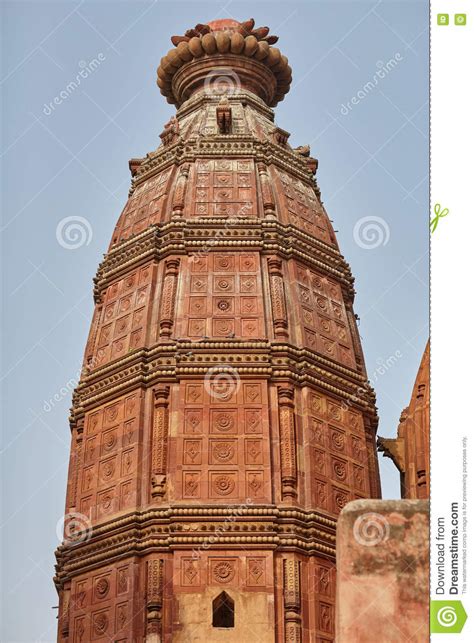 radha madan mohan temple   holy city  vrindavan royalty