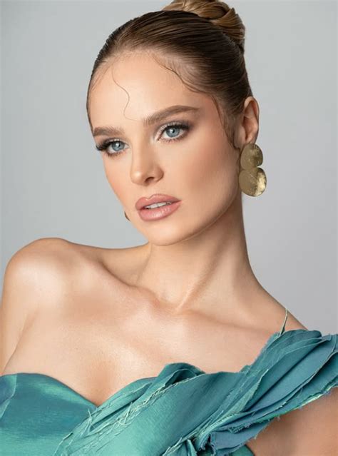 ¿Quién es Inna Moll? La youtuber que representará a Chile en el Miss