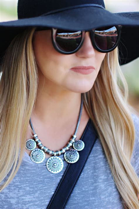 Pictures of Anna Nova