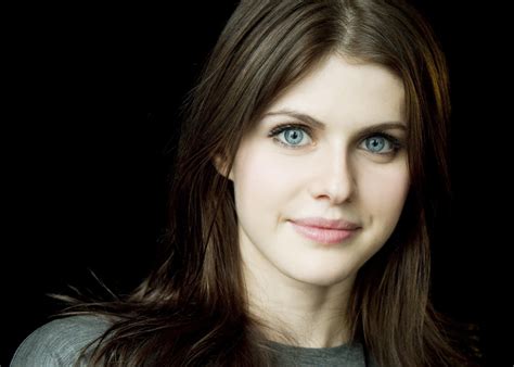 1924x1895 / 1924x1895 alexandra daddario women blue eyes eyes brunette