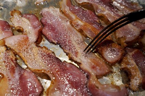 How the World Health Organization's cancer agency confuses consumers
