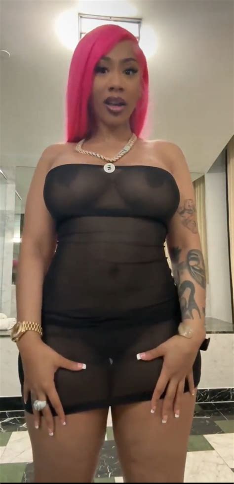 Nip slips - ShesFreaky