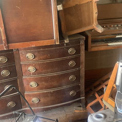 Huntley antique furniture for Sale in Oakland, CA - OfferUp