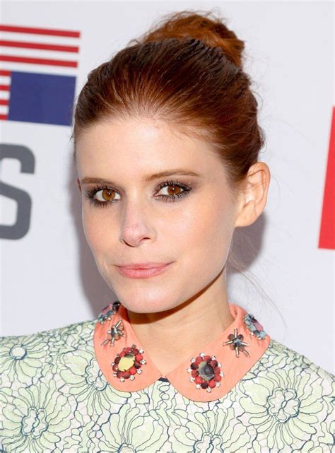 Your Step-by-Step Guide to Creating the Perfect Smoky Eye | Kate mara
