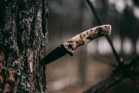 stock trading falling knife stock investing guide