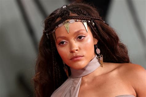 Hair Trends: Zendaya, Taylor Swift, Janelle Monáe - What's the trend