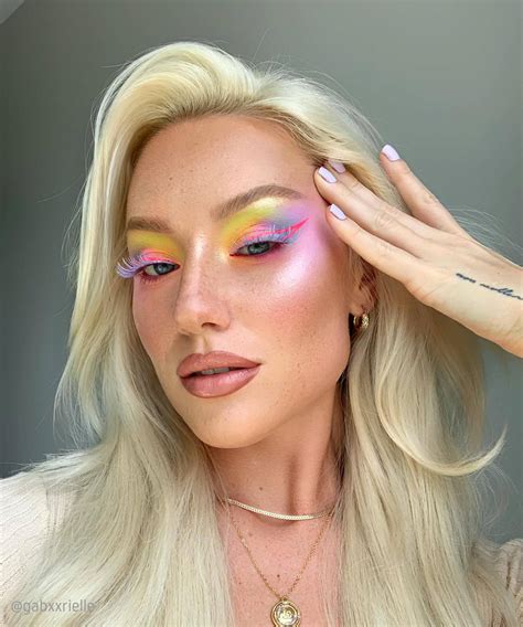Beauty Bay The Pastels Palette – купить в Москве | Интернет-магазин ...