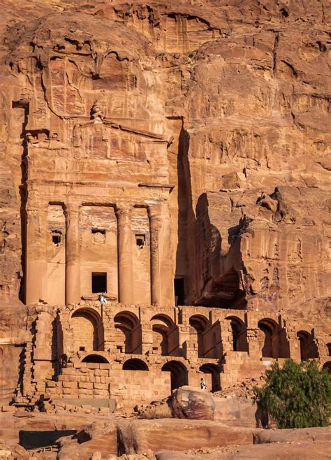visit petra  petra travel tips   perfect  time