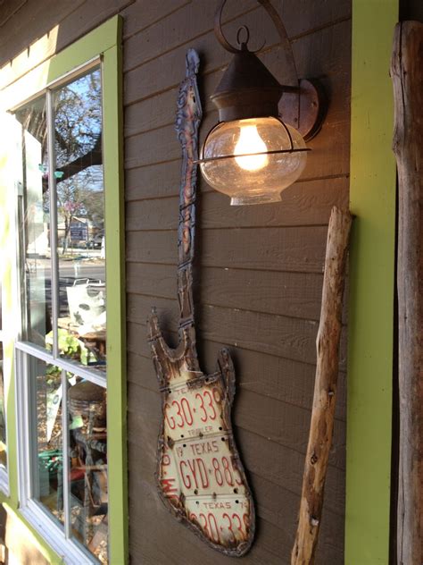 Live Decorated: hidden treasure: FOUND!