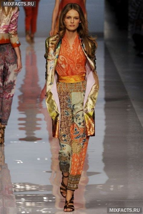 Восточный стиль в одежде | Etro fashion, Fashion, Ready to wear
