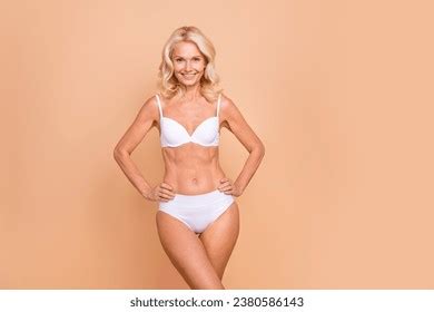1,588 Sexy Nude Mature Woman Royalty-Free Images, Stock Photos