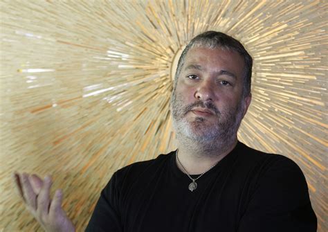 Spencer Tunick retrata “la vida, la muerte y la paz” con mujeres