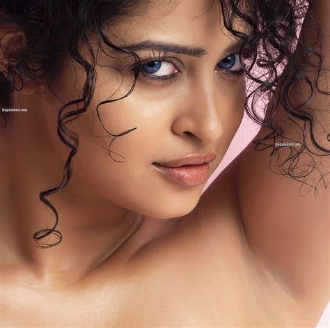 Malayalam Hot Actress
