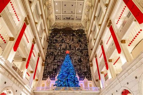 20 Fun Ways to Experience Christmas in Philadelphia - Guide to Philly