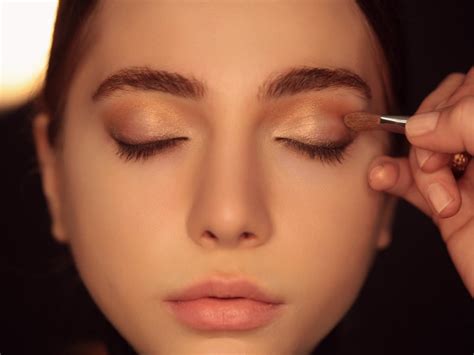 Макияж в стиле милитари: мастер-класс | Glamour