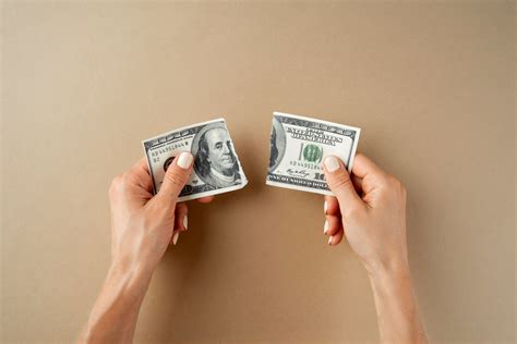 stock split effective strategy  increase stock liquidity asosiasi