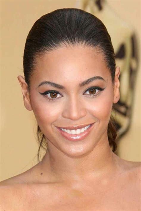 How to recreate the beyonce fringe bangs at home easily 6