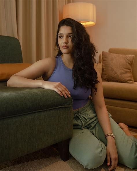 tamil actress ritika singhs glamorous instagram stills