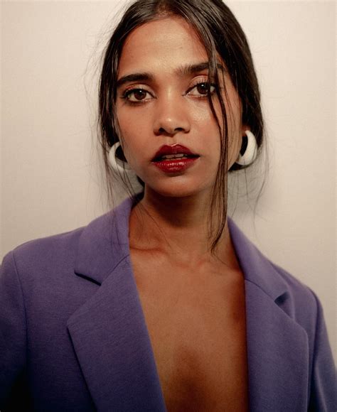 PUJA 💛 (@pujakulay) • Instagram photos and videos