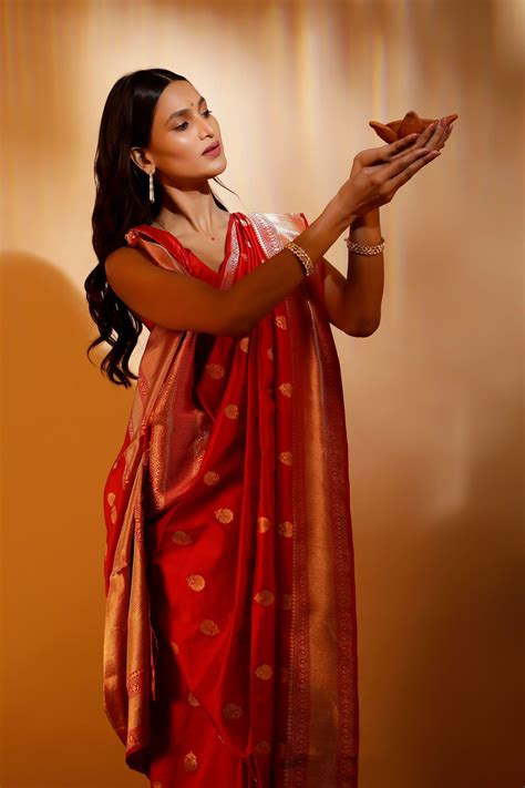 ECOMMERCE PRODUCT PHOTOGRAPHY SERVICE IN VARANASI - STUDIO1EMPORIO