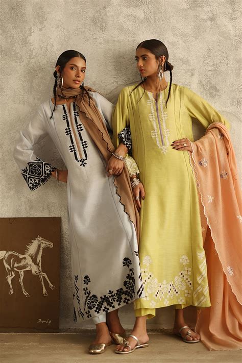 Lela-12 | Rozina Munib