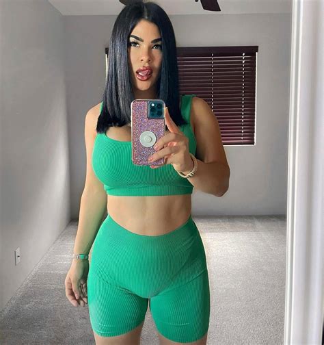 Rachael Ostovich : r/mmababes
