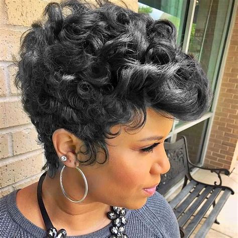 Pixie Cut Round Face Curly Hair