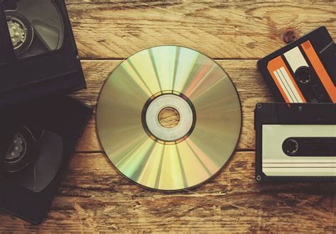 la historia del cd desde aquel primer disco  lanzo abba en