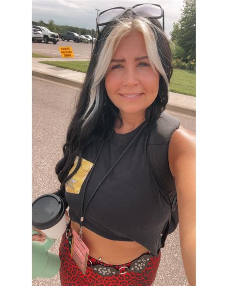 Rachel Peterson (@rachel_.peterson) • Instagram photos and videos