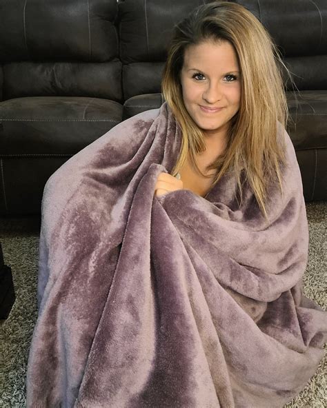 Meggan Gallagher | On a scale of "fuggly" to "snuggly" 💁‍♀️where