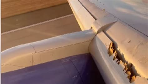 ngeri tengah terbang rekam sayap pesawat pecah