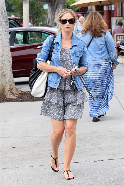 Rebecca Gayheart's Feet