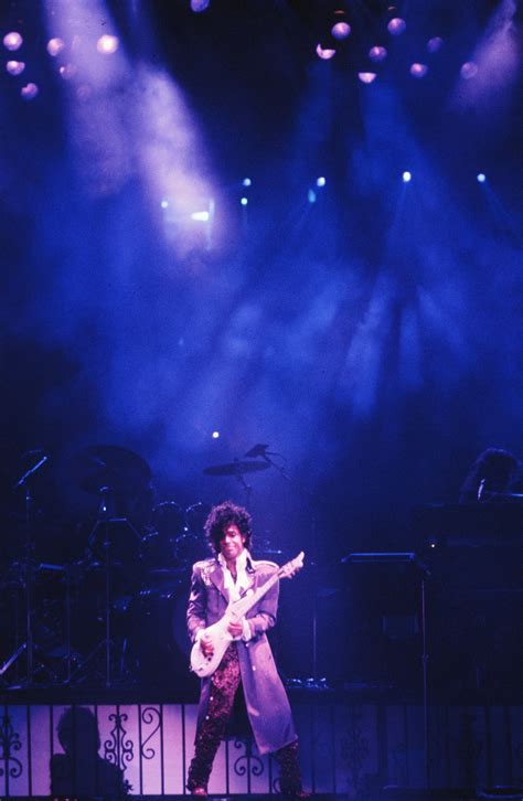 prince  cleveland   midwest  storm    purple rain