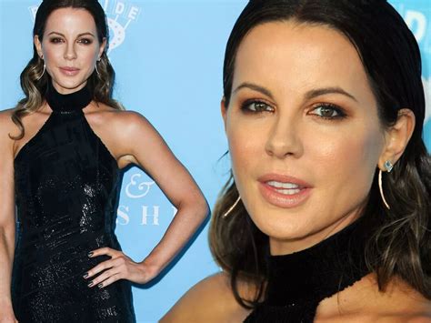 Kate Beckinsale Half Updo