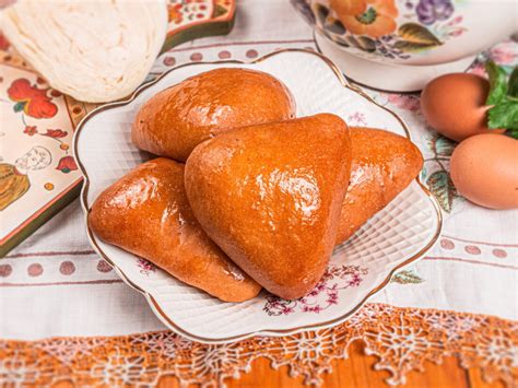 Пирожки с доставкой - купить по низкой цене в Монастырской пекарне, Москва