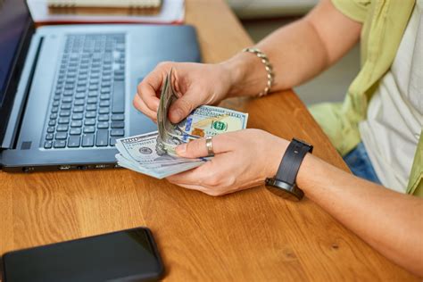 Average Paralegal Salary 4
