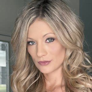 buff_blondie / littlebuffblondie Nude Leaks OnlyFans OnlyFans - Fapellino