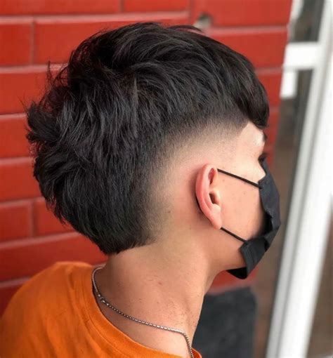 pin  user  fadez faded hair mens haircuts fade