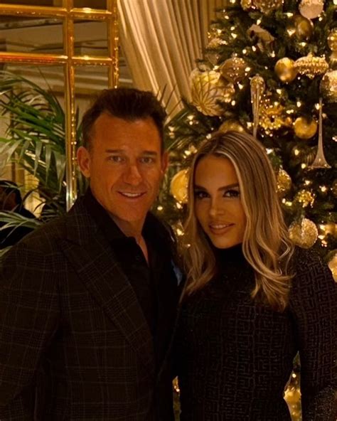 Bobbi Billard | I want to live on an island so it can be #summer