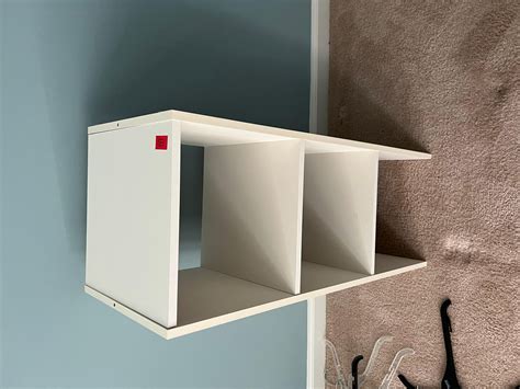 Lot - Three tier shelf