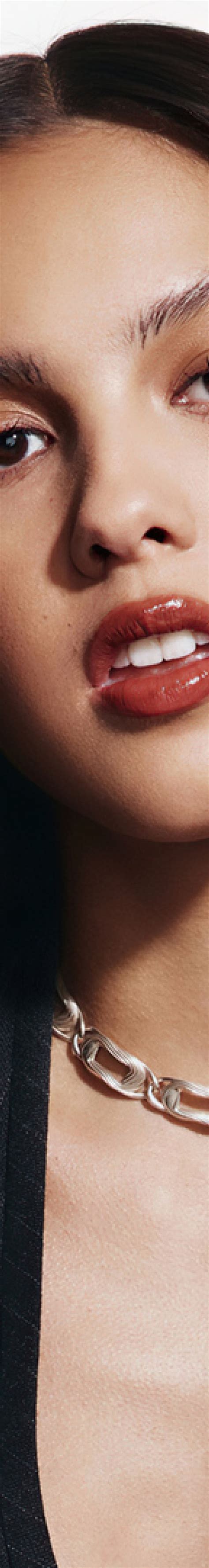 olivia rodrigo  photoshoot  resolution wallpaper