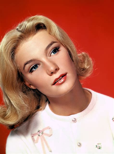 Yvette Mimieux, born 1942 – 24 Femmes Per Second