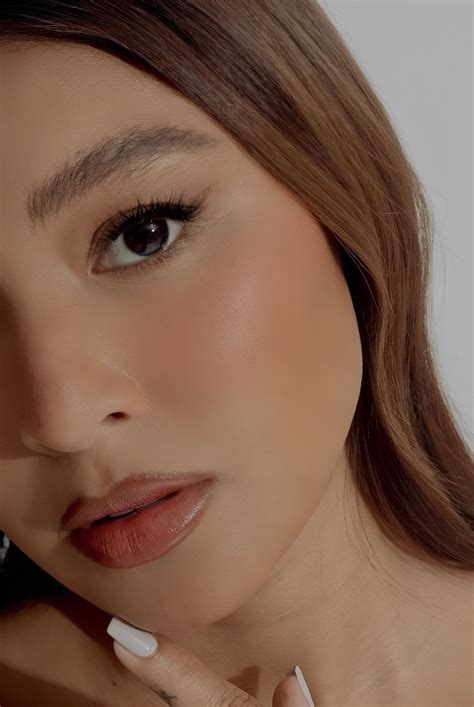 Take a Look at Nadine Lustre’s Foundation-Free Makeup Routine