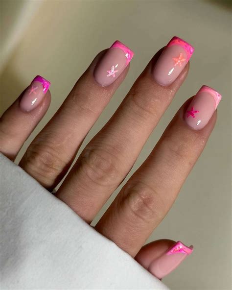 summer french tips simple 2