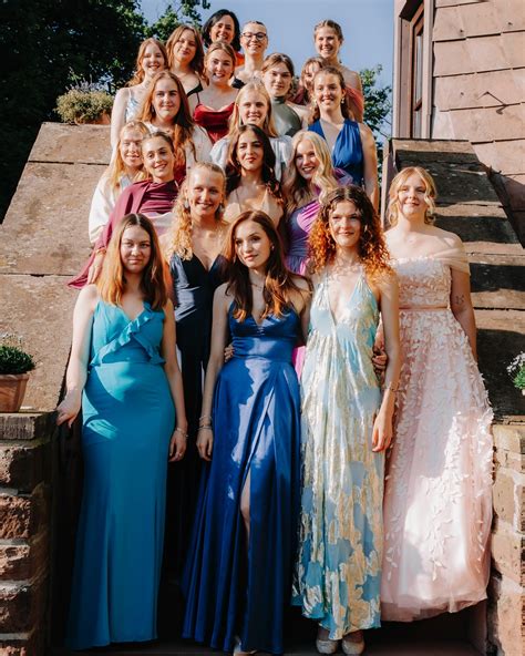 Julia Sophie (@juliasophiehack) • Instagram photos and videos